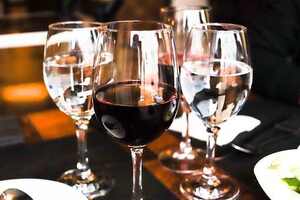 为什么瓶装葡萄酒是不宜久存的呢？