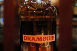 drambuie是什么酒（drambuie是什么酒大小全吃）