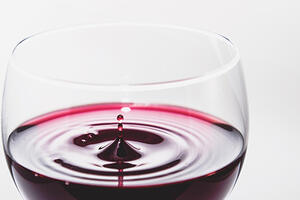 葡萄酒到零下多少度会结冰是怎么样的呢？