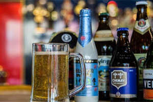 鲜啤酒和纯生啤酒有什么区别,普通啤酒和纯生有什么区别