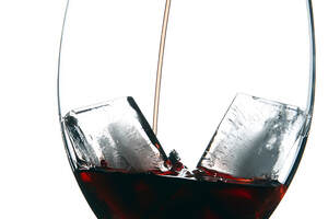 pH值如何影响葡萄酒中的酒精含量？