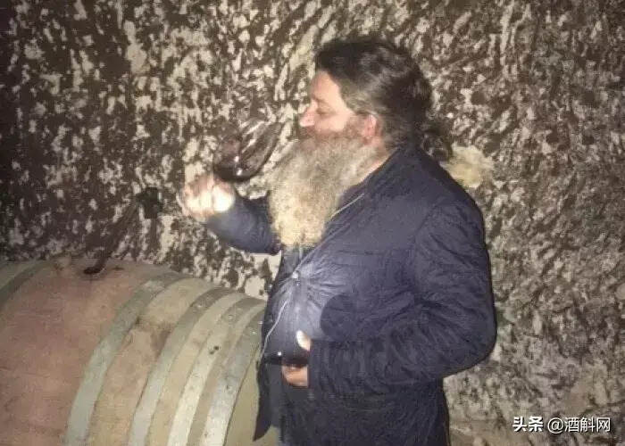 这个47岁还单身的男人是西班牙现在最红的酿酒师