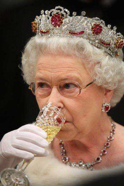 英国女王、法国国王、俄国沙皇，欧洲王公贵族爱喝什么香槟？