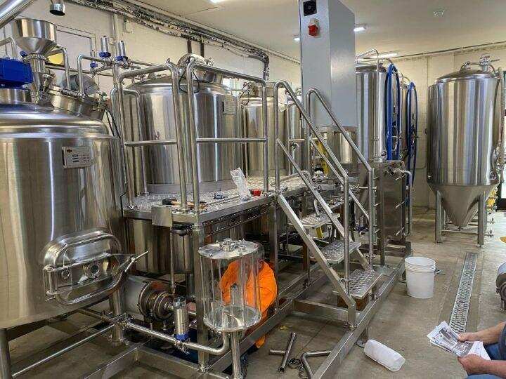 如何用啤酒酿造设备酿造出高品质的啤酒？