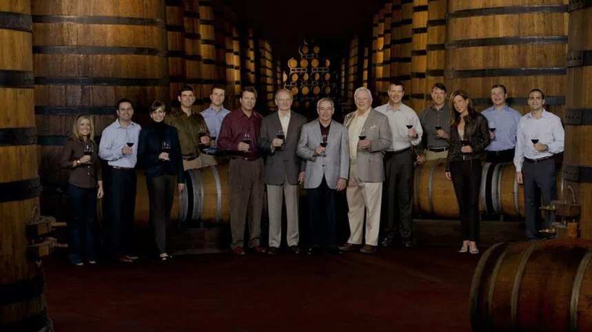 全世界最大的葡萄酒公司，竟然是借钱开的？！