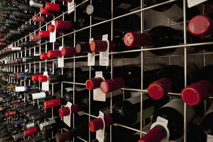 欧洲约十亿库存葡萄酒，将被迫转制为工业酒精