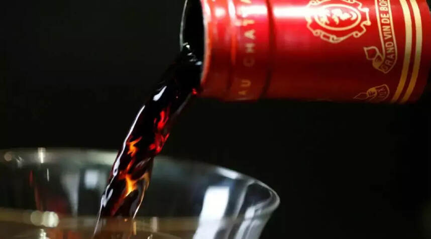 为什么红酒的葡萄品种我们听得最多的是赤霞珠？