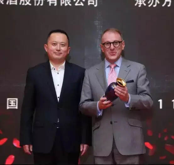 全球销量突破 5 亿瓶，第九代张裕解百纳与世界侍酒大师邂逅北京