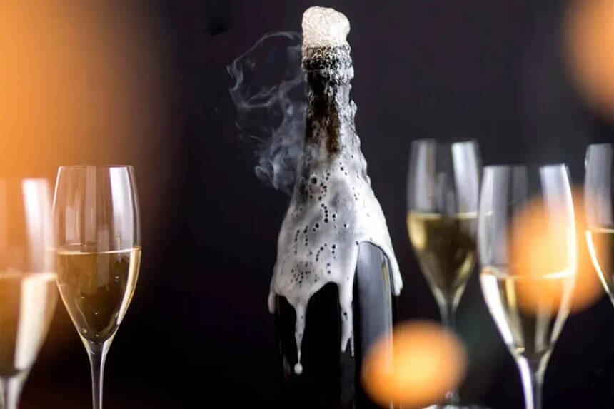 香槟和起泡酒有什么不同？