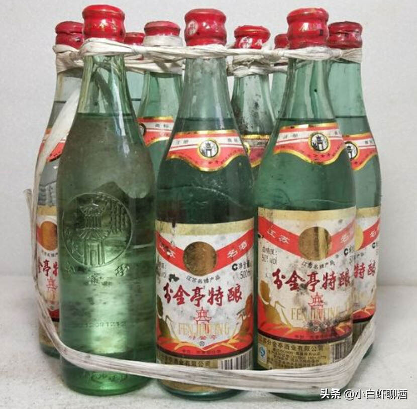 曾夺3年产销第一、名气不输三沟一河的江苏名酒，为何沦为十八线