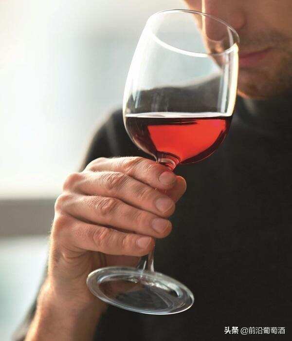 葡萄酒香气品鉴小知识问与答，葡萄酒的主要香气类型