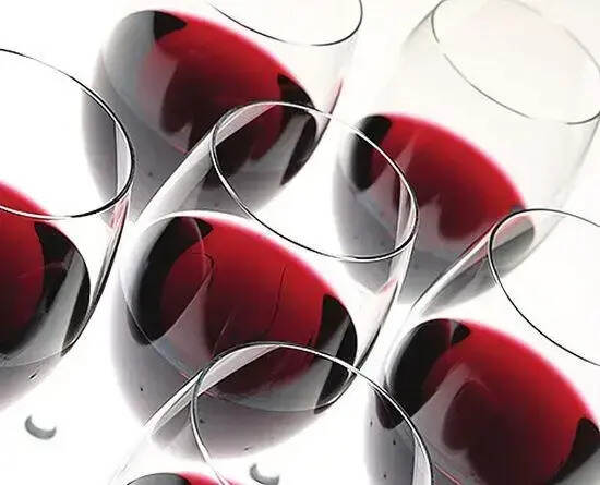 国产葡萄酒为什么都偏贵？