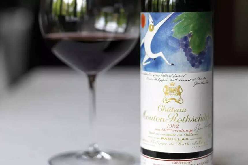 从二级庄逆袭一级庄到全球最受欢迎的葡萄酒，木桐依然是木桐
