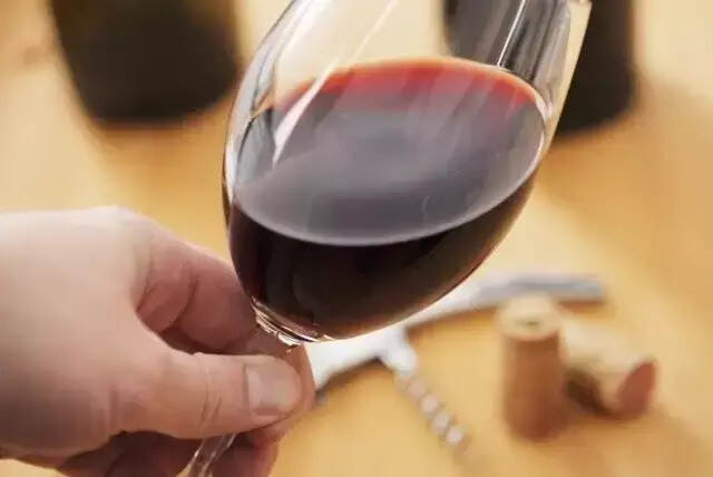 为什么你喝的葡萄酒都是一个味？