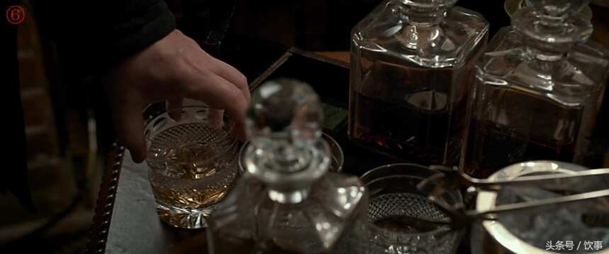 《英伦对决》引发的威士忌话题！是一处编剧的失误吗？