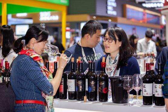 如何做好“中国葡萄酒”这张名片？UCW在今年给出了答案