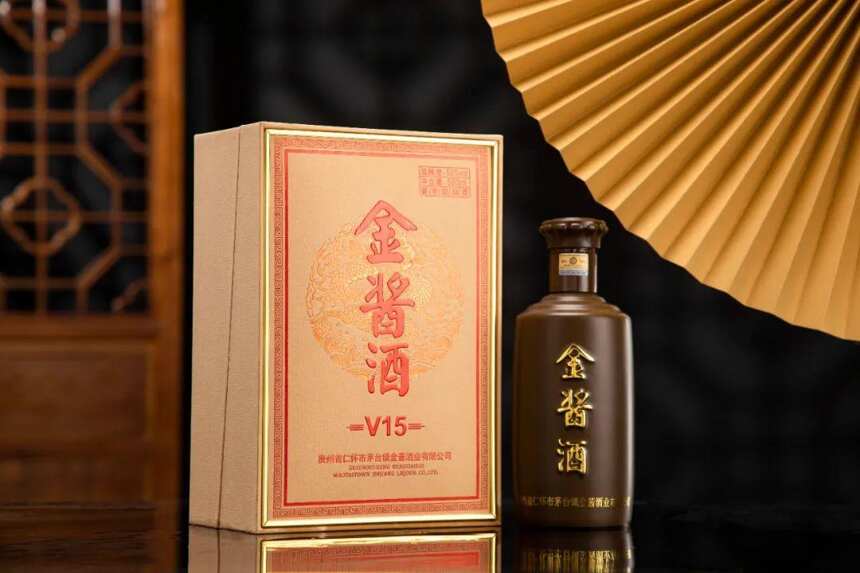 金酱酒v15荣获中国酱香白酒核心产区（仁怀）“十大推荐酒”