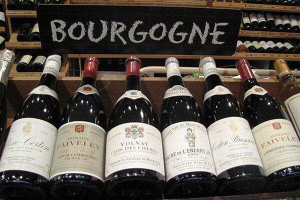 法国有三宝：葡萄酒、香槟、干邑好！