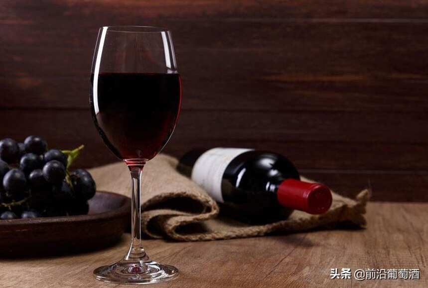 法国葡萄酒的代表葡萄品种，广受欢迎的几种法国葡萄酒品种