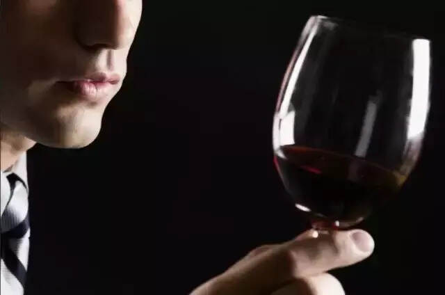 解读葡萄酒中的涩感