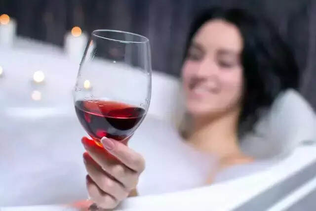 为什么说葡萄酒是养生饮品？