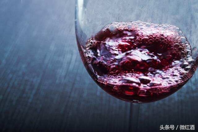 红酒为什么“又酸又涩”？