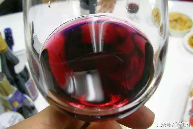 法国博若莱葡萄酒这么出名原来都是因为他！