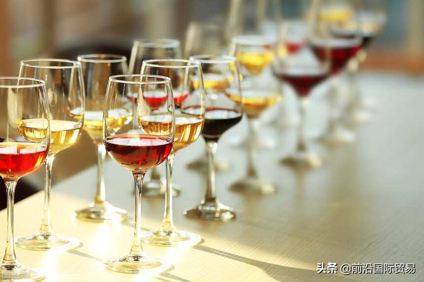 喝葡萄酒对酒杯有要求吗？选择正确的酒杯对葡萄酒品鉴有帮助吗？