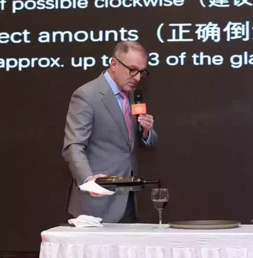 全球销量突破 5 亿瓶，第九代张裕解百纳与世界侍酒大师邂逅北京