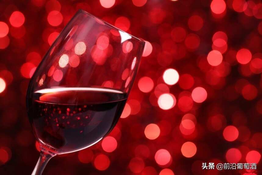 盲品葡萄酒是客观判断、评价葡萄酒质量、风格、风味的最好方法