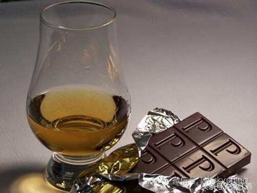 威士忌和巧克力这两个欢喜冤家又有什么深仇大恨呢？