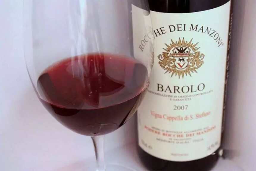 这 13 个特级葡萄园的巴罗洛，有生之年一定要喝一遍！