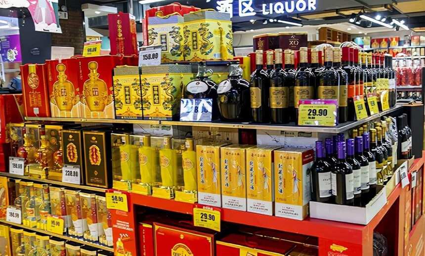 中国4种“智商酒”，凭包装和故事蒙混过关，为什么酒友不再买账
