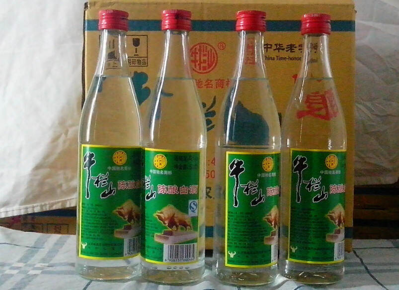 中国光瓶酒的“大哥”，年销量超百亿，可惜不被行家认可，为何