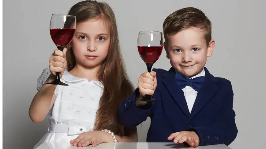 关于葡萄酒，法国8岁小孩比你懂的还多，你信吗？