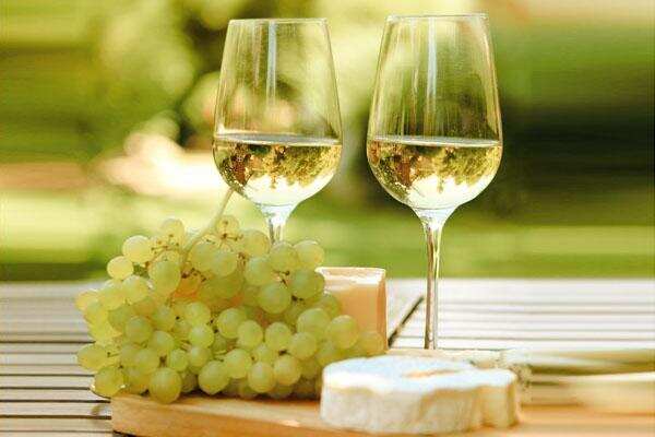 图解白葡萄酒的主要风味，夏天很快就用上了