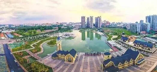 从一个小城的扩张史看新中国辉煌成就