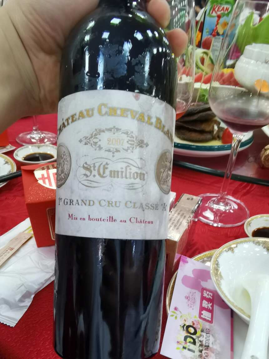 在宁波的一场婚宴上喝到1w+的顶级红酒是什么体验