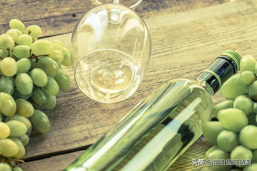白歌海娜葡萄酒，科普最常见的100种葡萄酒佳酿之白歌海娜葡萄酒