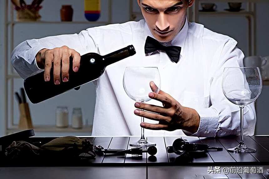 葡萄酒品鉴的实际应用，葡萄酒品鉴是认识品质和控制质量的工具