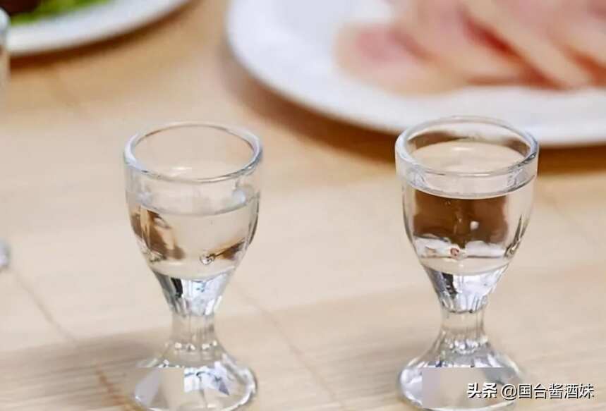 安徽古井贡——55度老玻贡，不知道你喝不喝得习惯呢？