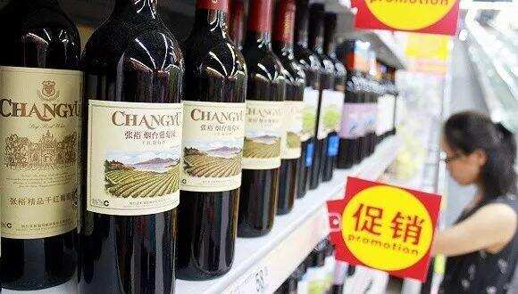 周洪江出任董事长，张裕能否带领国产酒打出个“第三世界”？