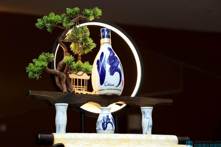 “大国之酿 青花汾酒”30复兴版·华致酒行首发仪式在北京圆满举行