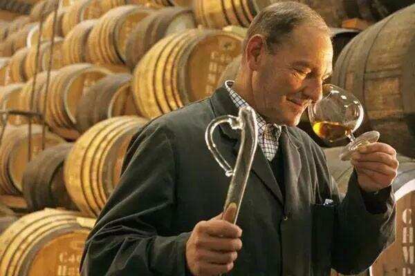 世界六大蒸馏酒：白兰地和威士忌有什么异同？
