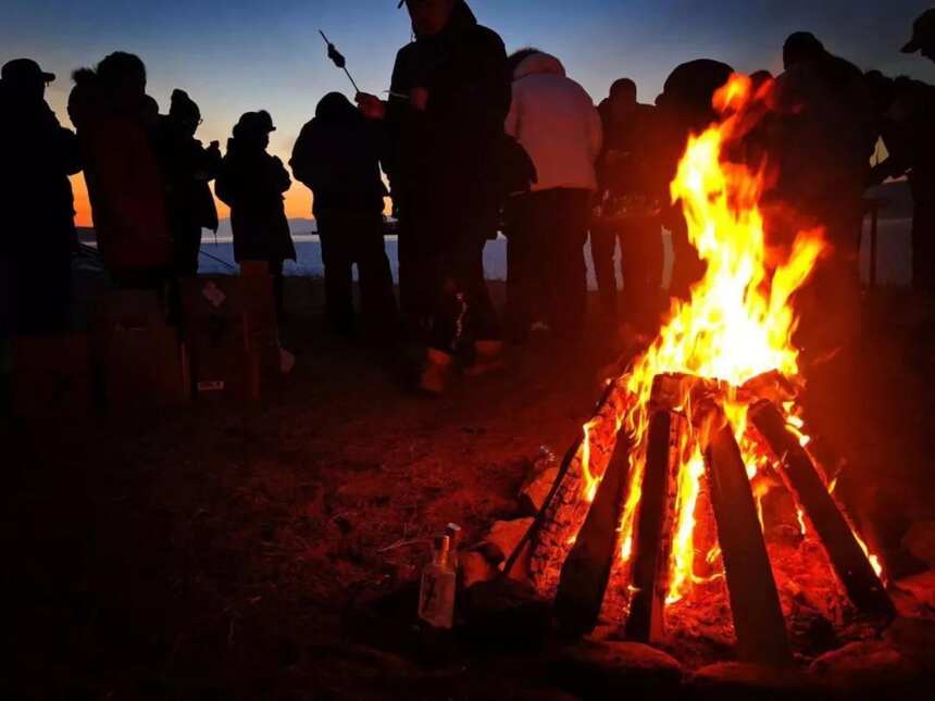 零下30度，12天，4000公里，火爆“点燃”贝加尔湖？