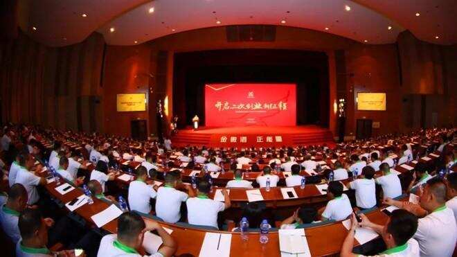 提前3个月召开年度经销商会，杭州B20会场诞生怎样的“金徽方案”