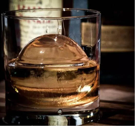 威士忌世界5大产区，苏格兰闻名全球，真正的发源地却很少人知道