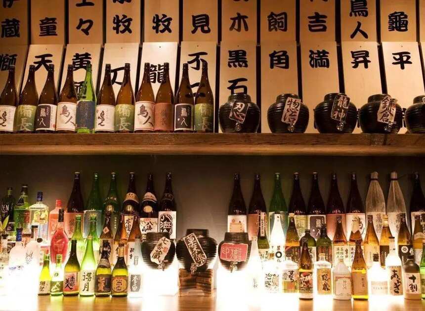 都是用米酿酒，日本的清酒凭什么比我们的黄酒贵？