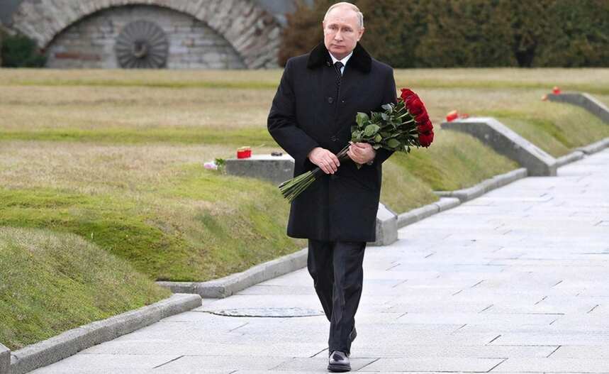 俄高层政客接二连三牺牲！左膀右臂骤然离世，普京深夜发文哀悼