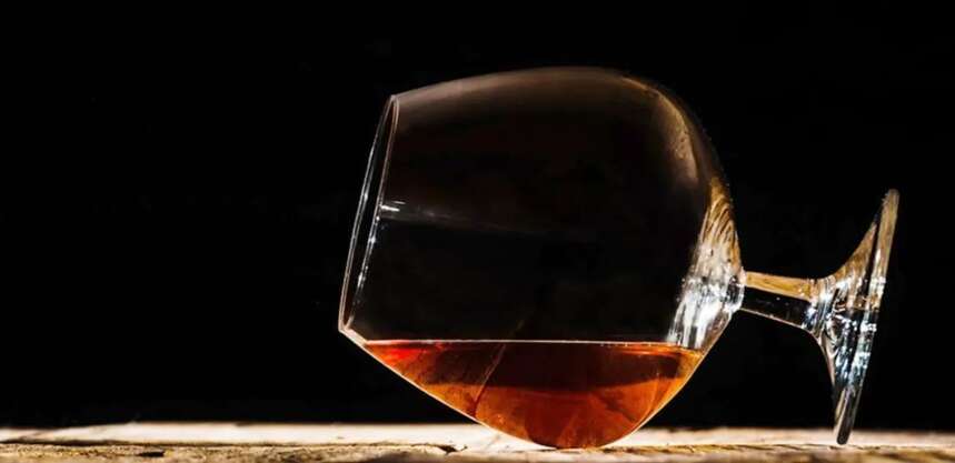 高调加码威士忌，百润股份烈酒业务胜算几成？